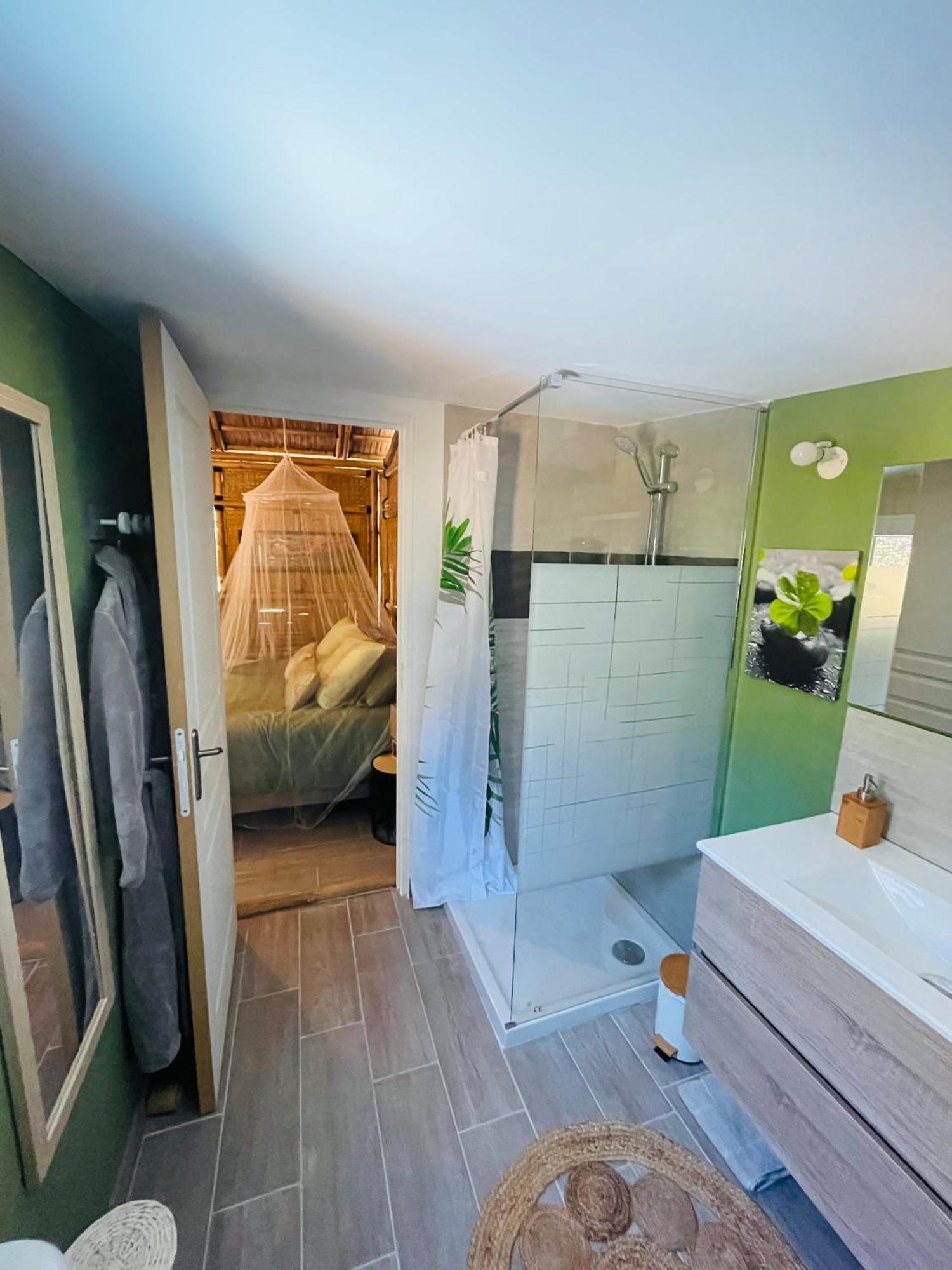 Suite Bambou Bien-Etre A Bali - Le Soleil Des Cevennes Saint-Jean-du-Gard Esterno foto